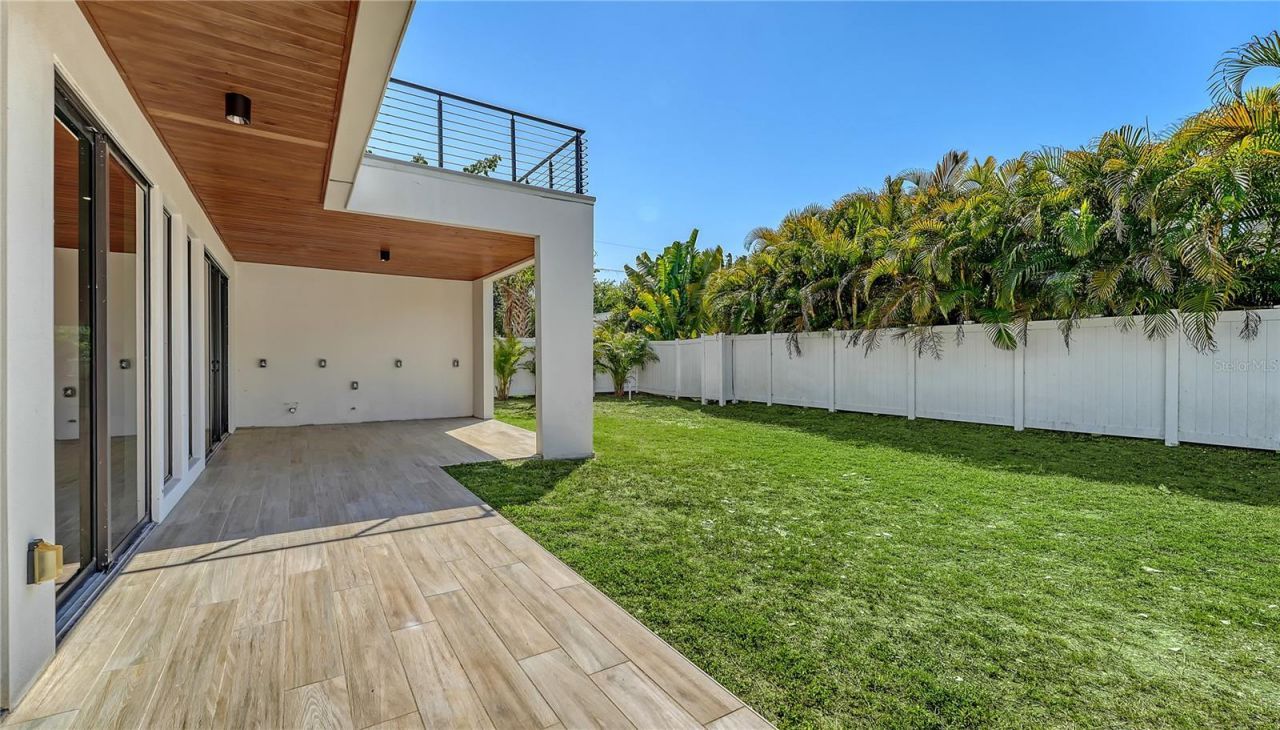 1730 Wisconsin Lane, Sarasota, FL 34239 Photo