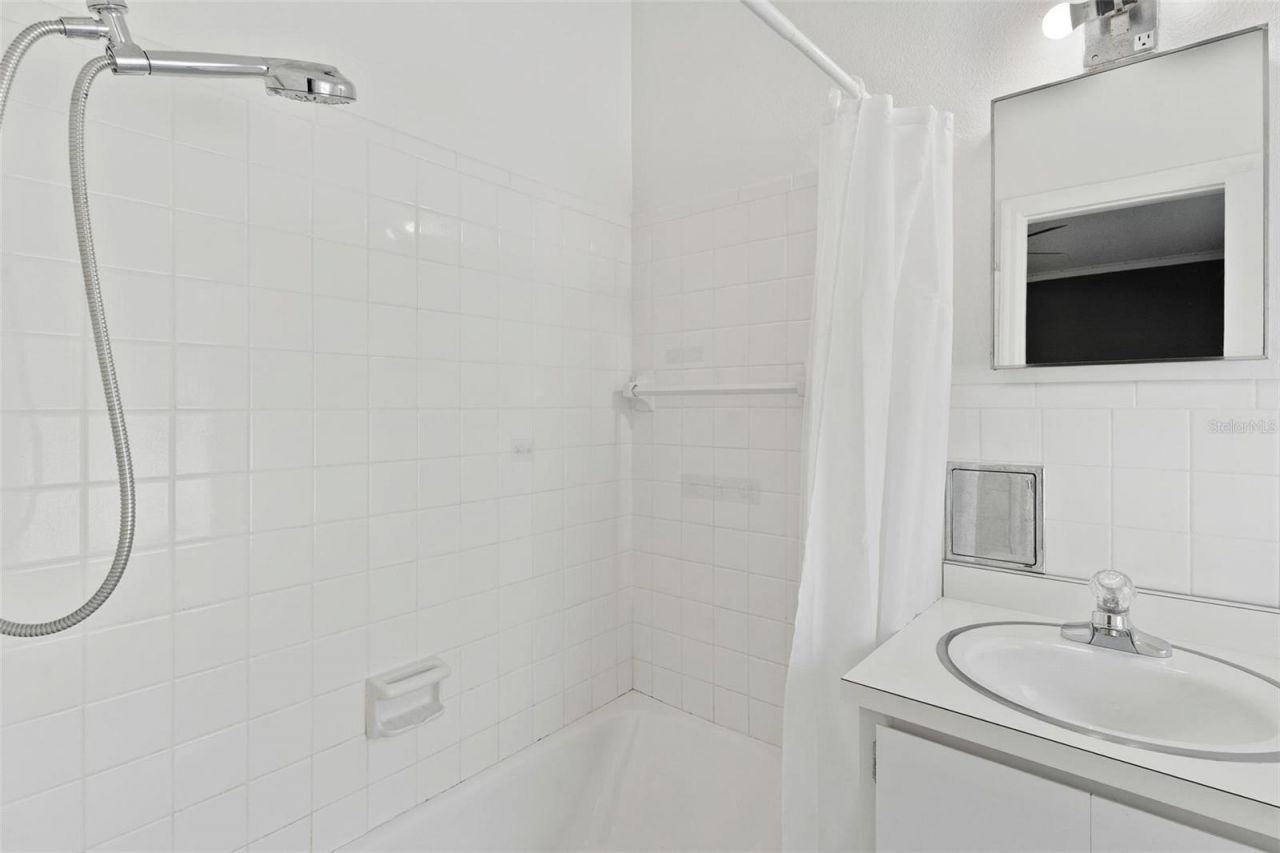 3020 Indian Trail , Eustis, FL 32726 Photo