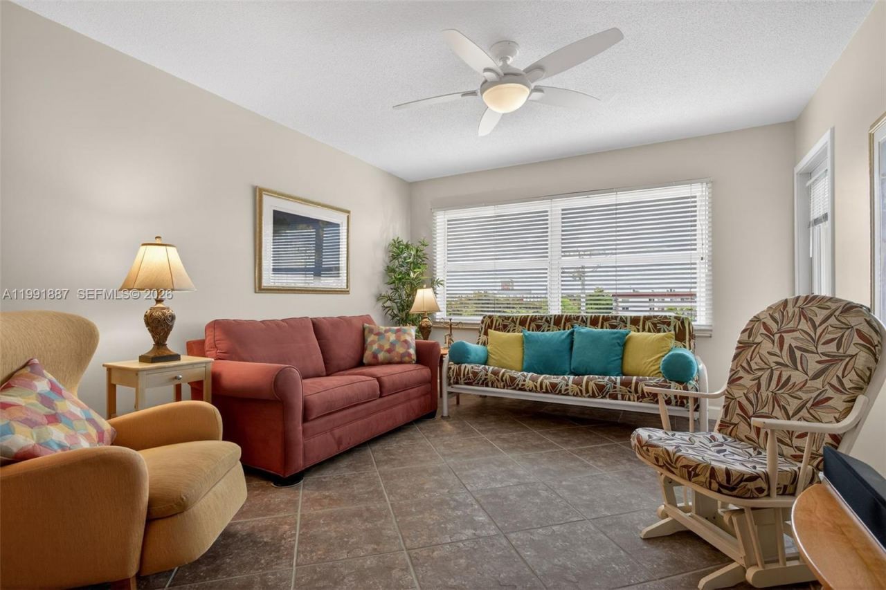 4299 NW 16th St, Unit 310, Lauderhill, FL 33313 Photo