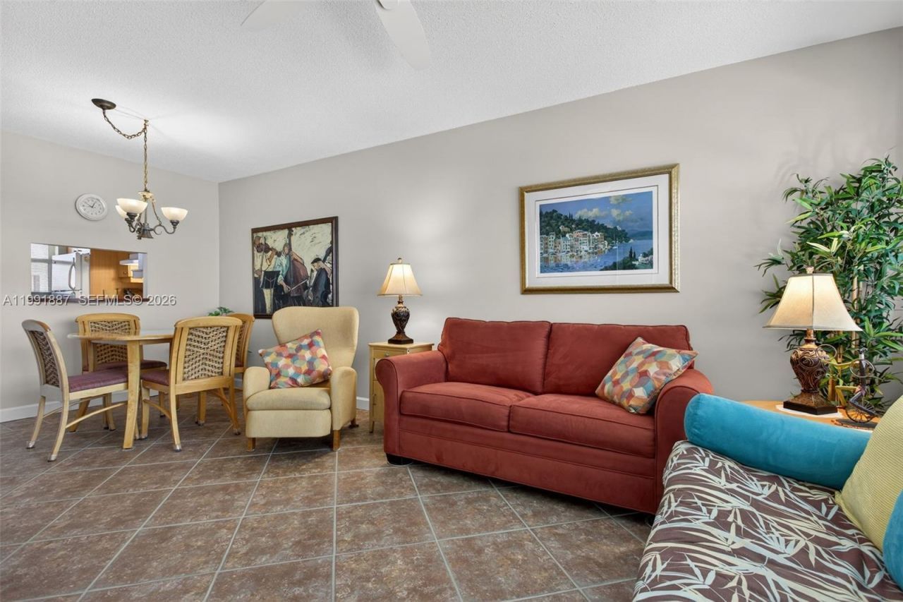 4299 NW 16th St, Unit 310, Lauderhill, FL 33313 Photo