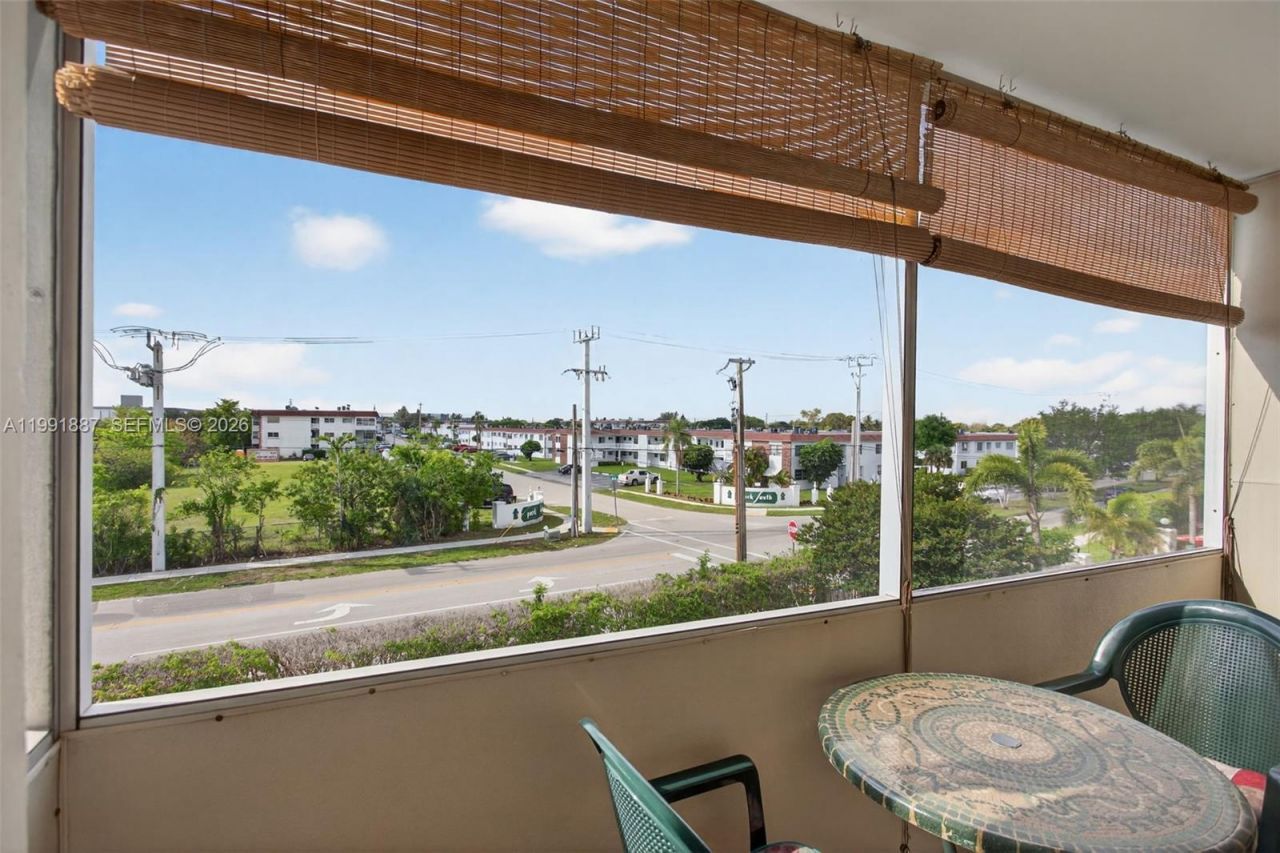 4299 NW 16th St, Unit 310, Lauderhill, FL 33313 Photo