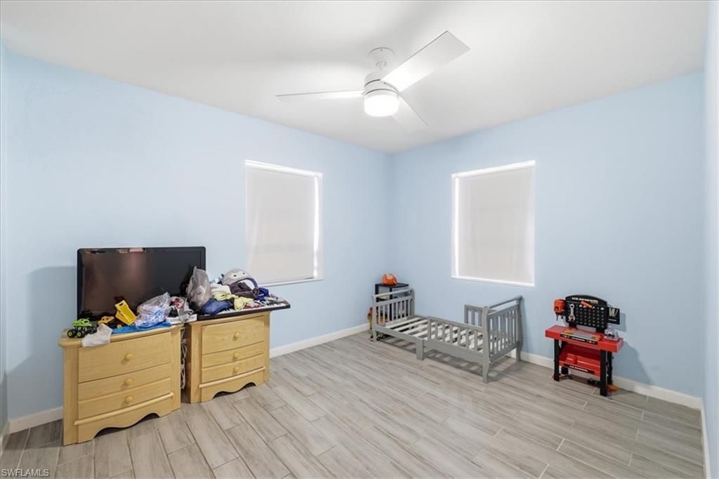 102 Crescent Lake Dr, North Fort Myers, FL 33917 Photo