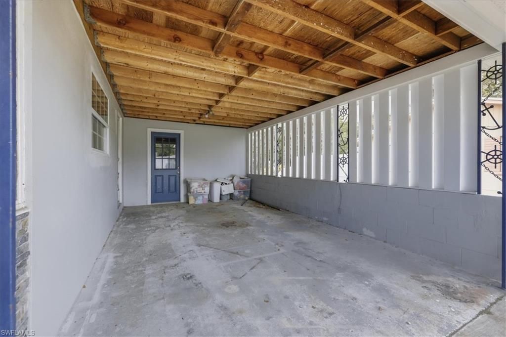 102 Crescent Lake Dr, North Fort Myers, FL 33917 Photo