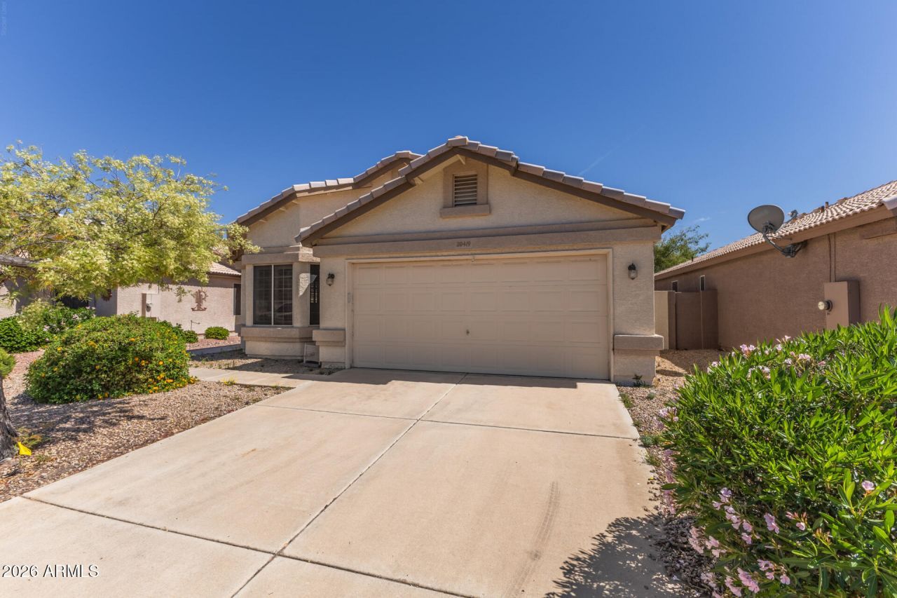 20419 N 105th Avenue, Peoria, AZ 85382 Main Photo