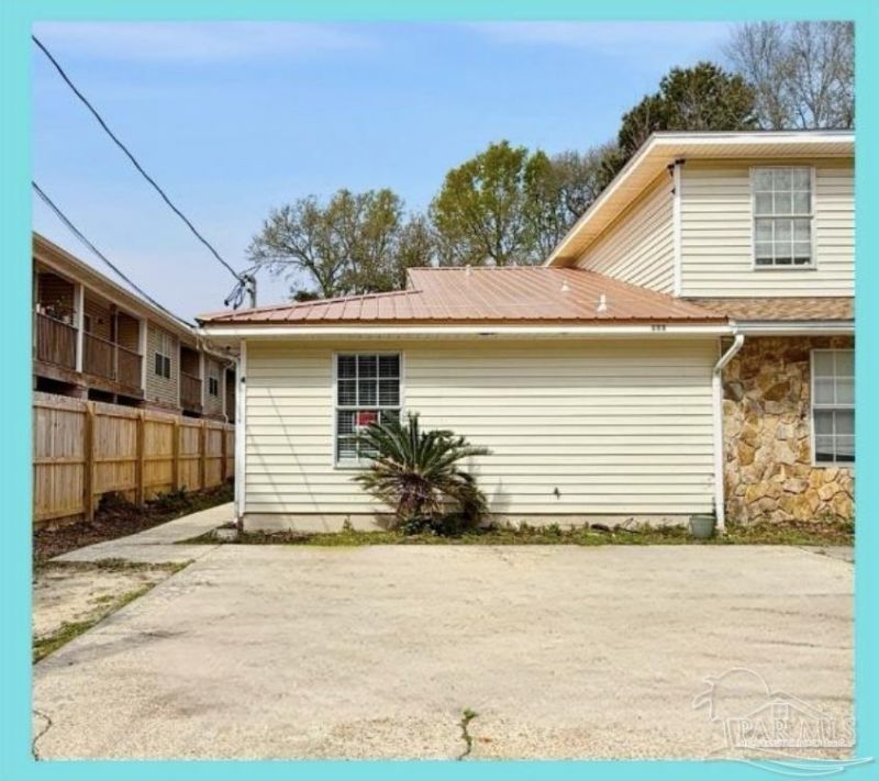 888 Culp Ave, Unit 4, Fort Walton Beach, FL 32547 Main Photo