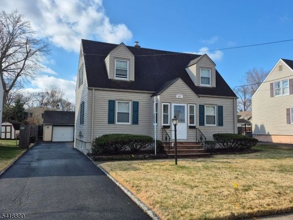 551 Spruce Ave, Unit 2 Fl, Garwood, NJ 07027