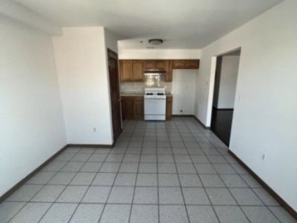 28 New York Ave, Unit 3, Newark, NJ 07105