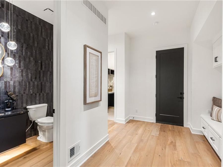 Property Image 79