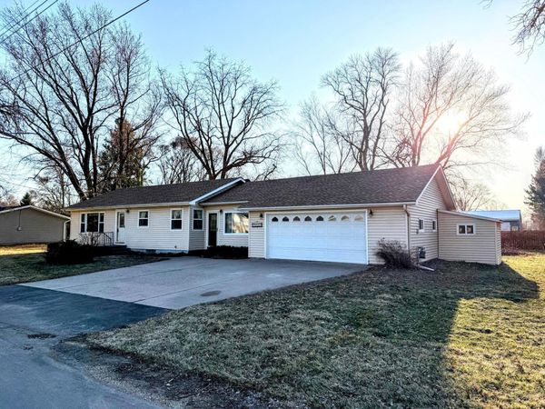 29245 Dickman Avenue, Randolph, MN 55065