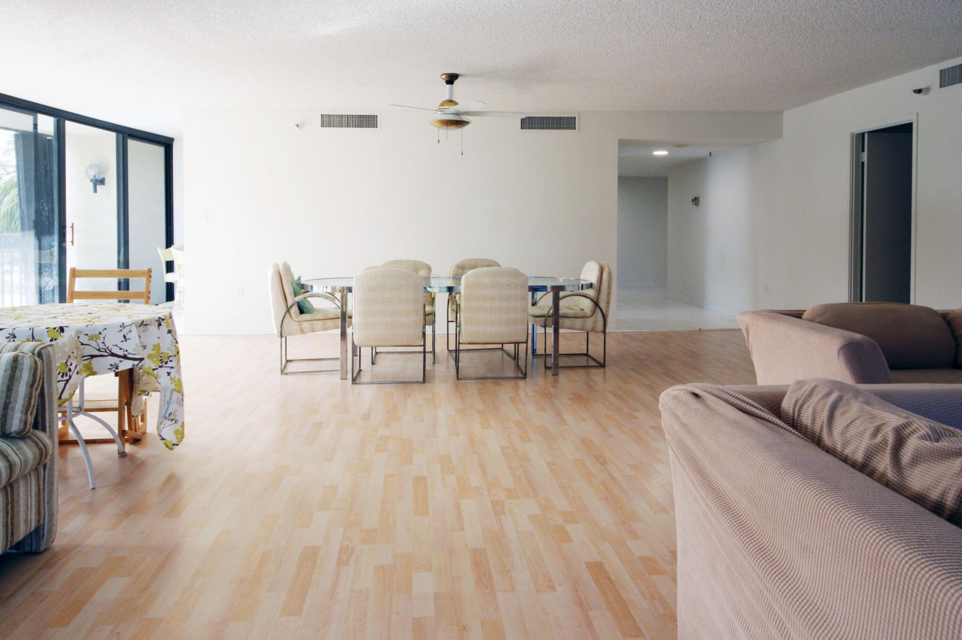 2450 Presidential Way, Unit 208, West Palm Beach, FL 33401 Photo