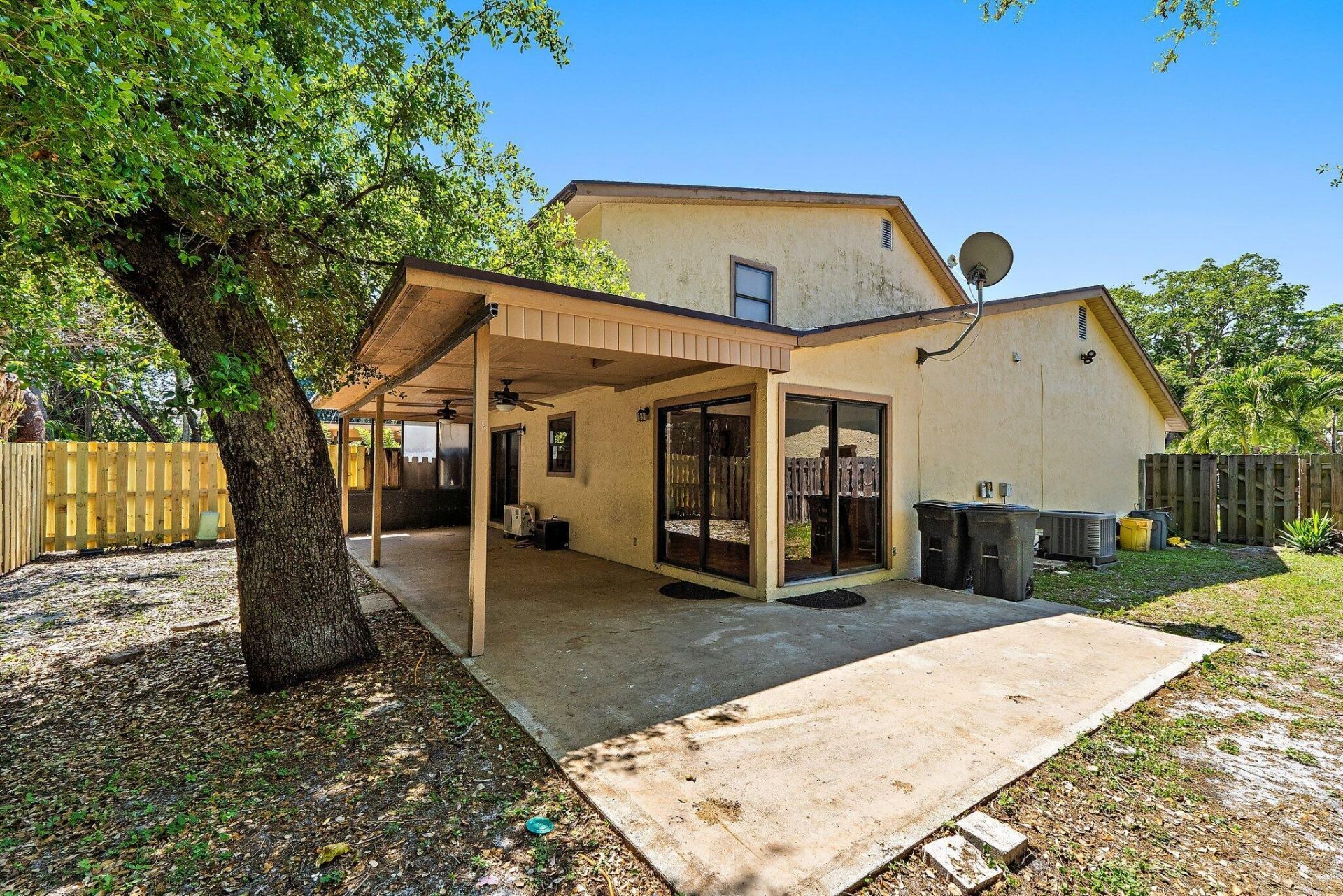 1007 Raintree Lane, Palm Beach Gardens, FL 33410 Photo