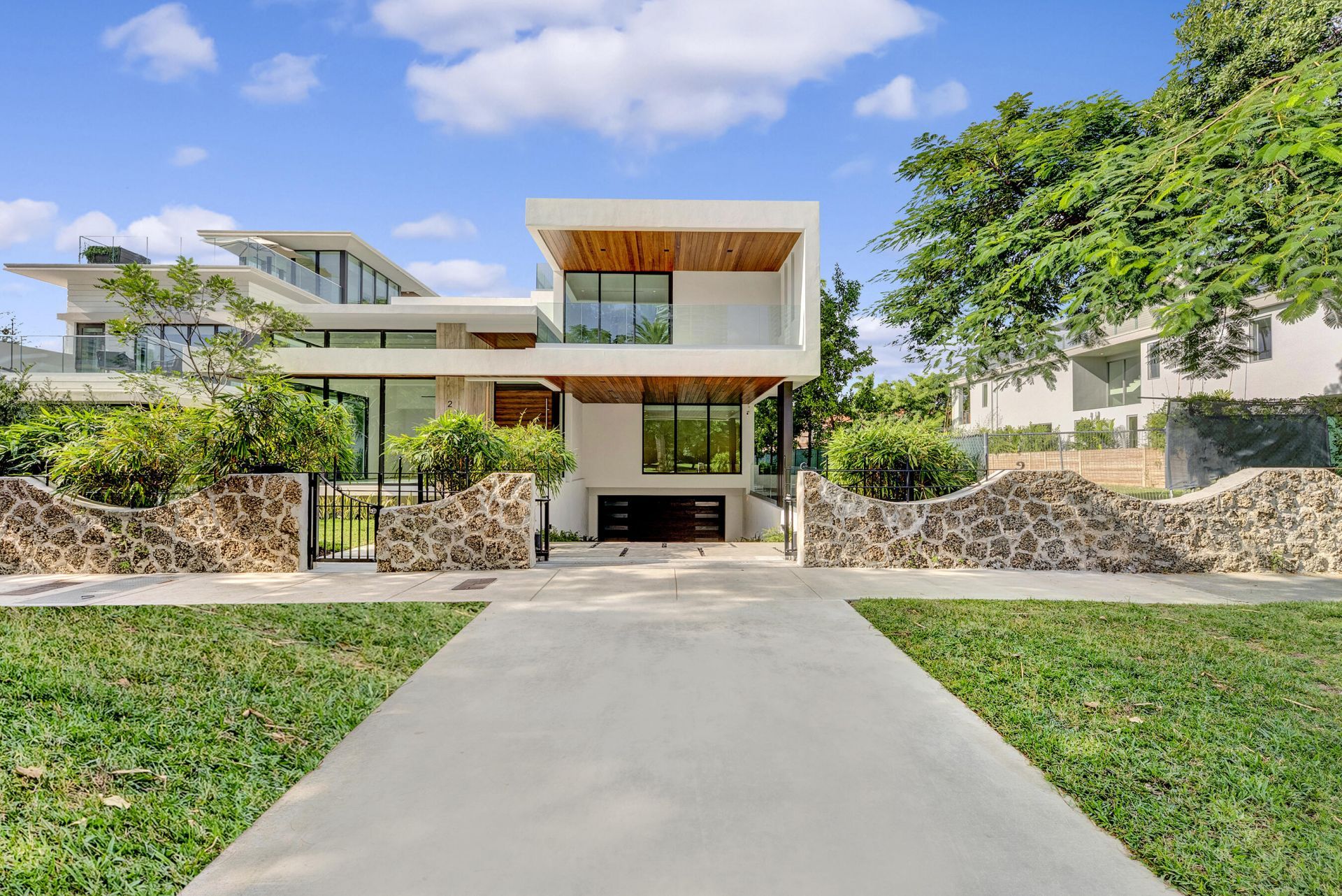 2130 S Miami Avenue, Miami, FL 33129 Photo