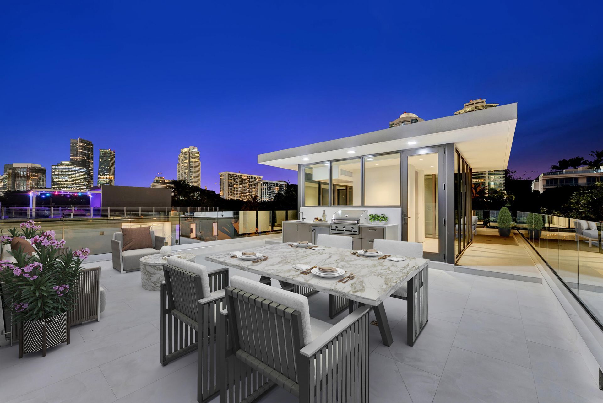 2130 S Miami Avenue, Miami, FL 33129 Photo