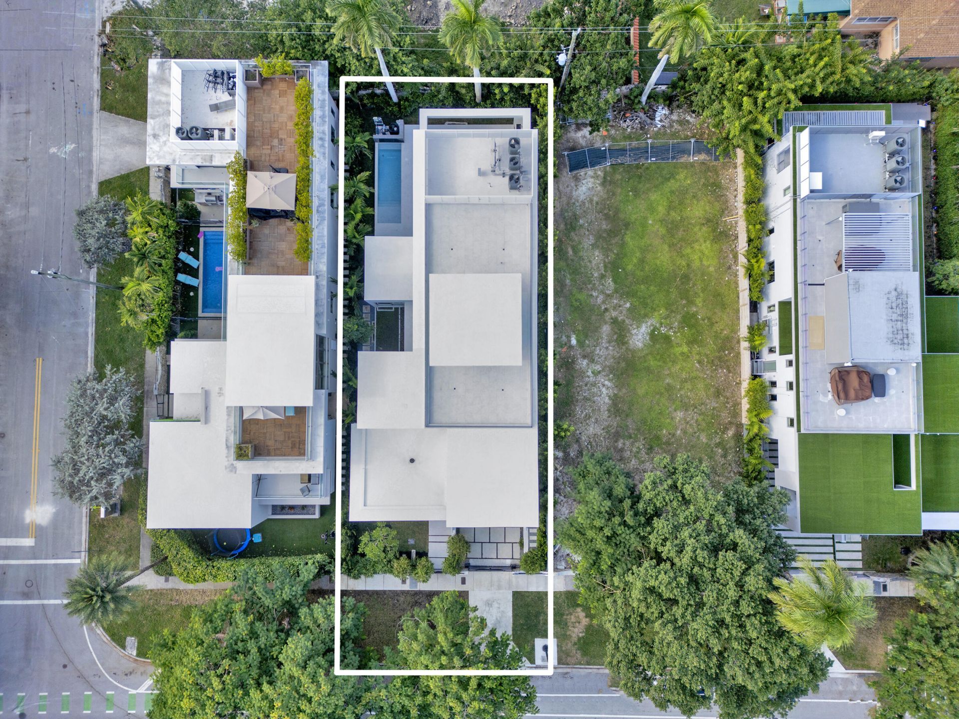 2130 S Miami Avenue, Miami, FL 33129 Photo