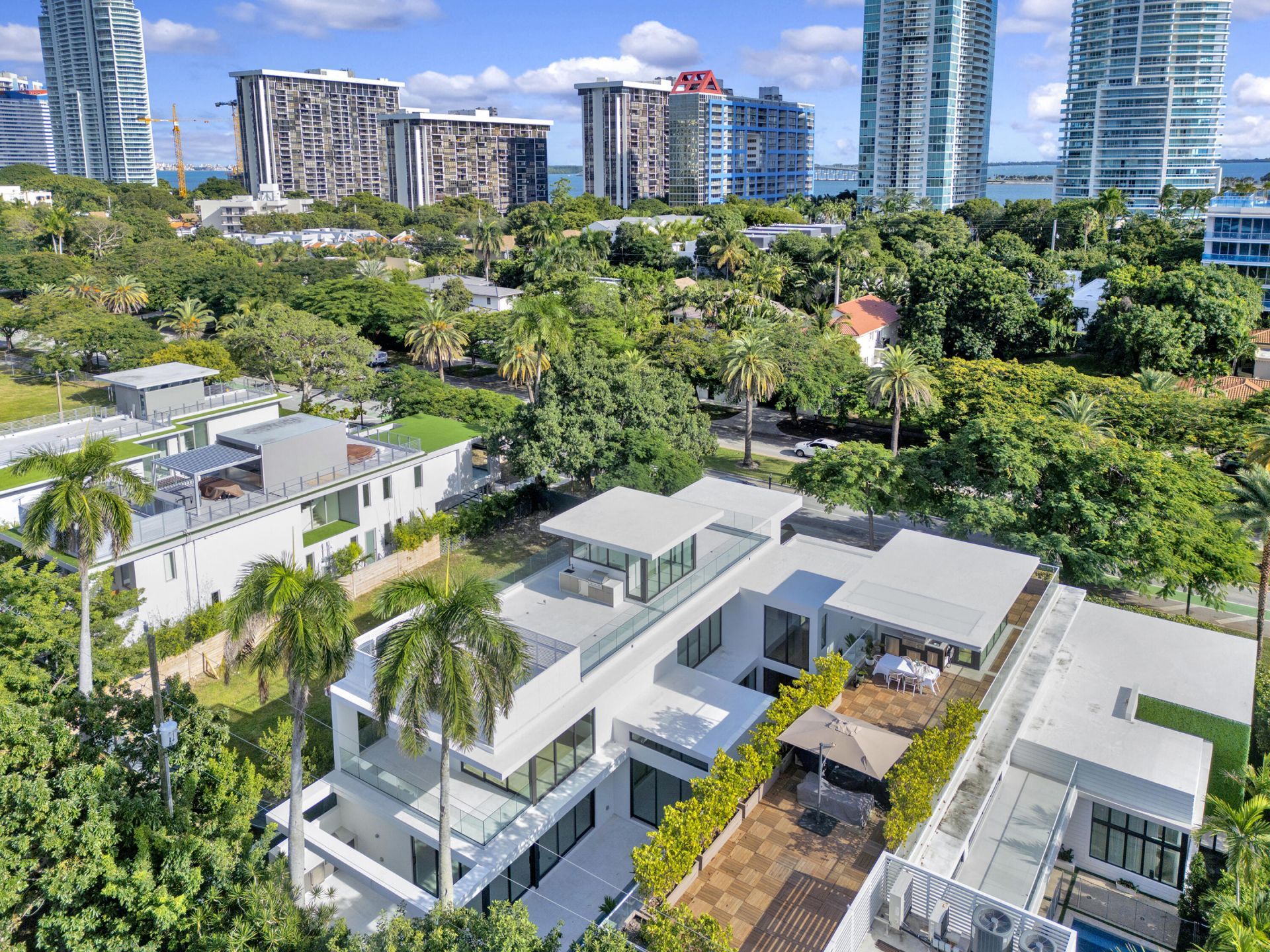 2130 S Miami Avenue, Miami, FL 33129 Photo