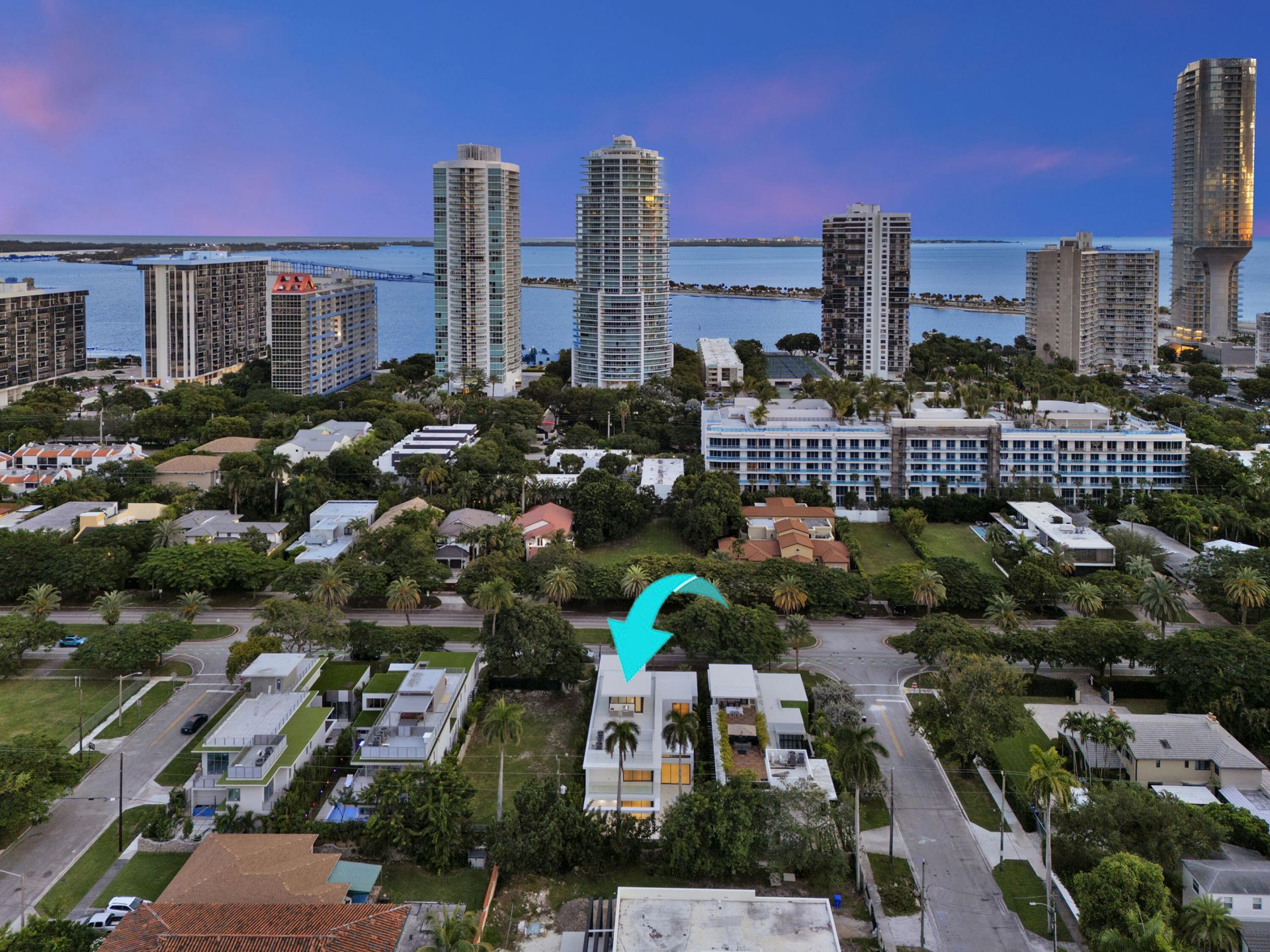 2130 S Miami Avenue, Miami, FL 33129 Photo