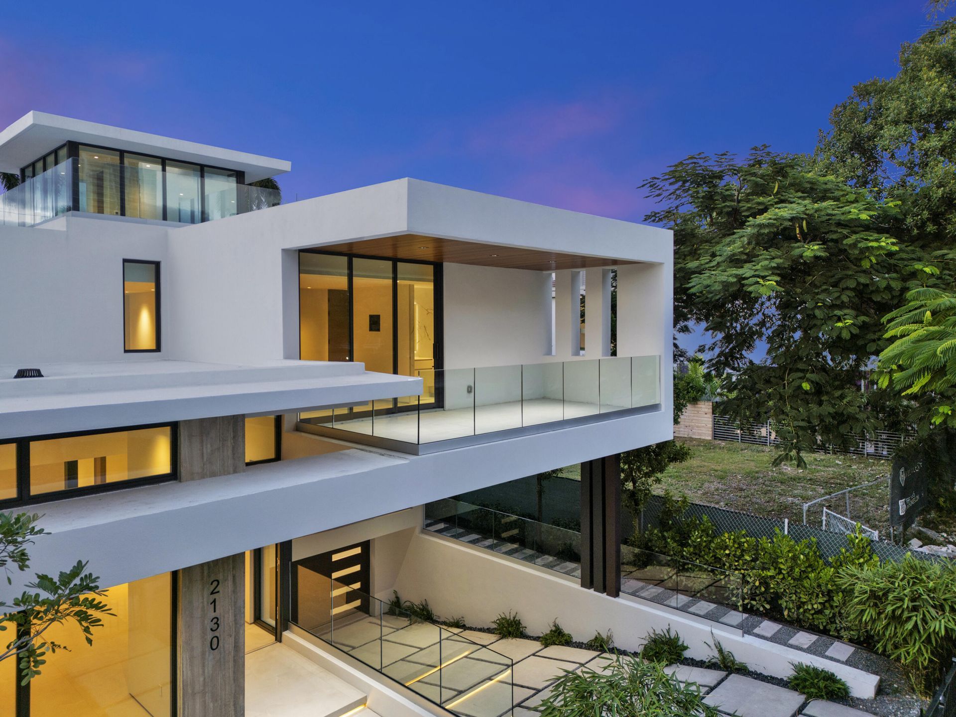 2130 S Miami Avenue, Miami, FL 33129 Photo