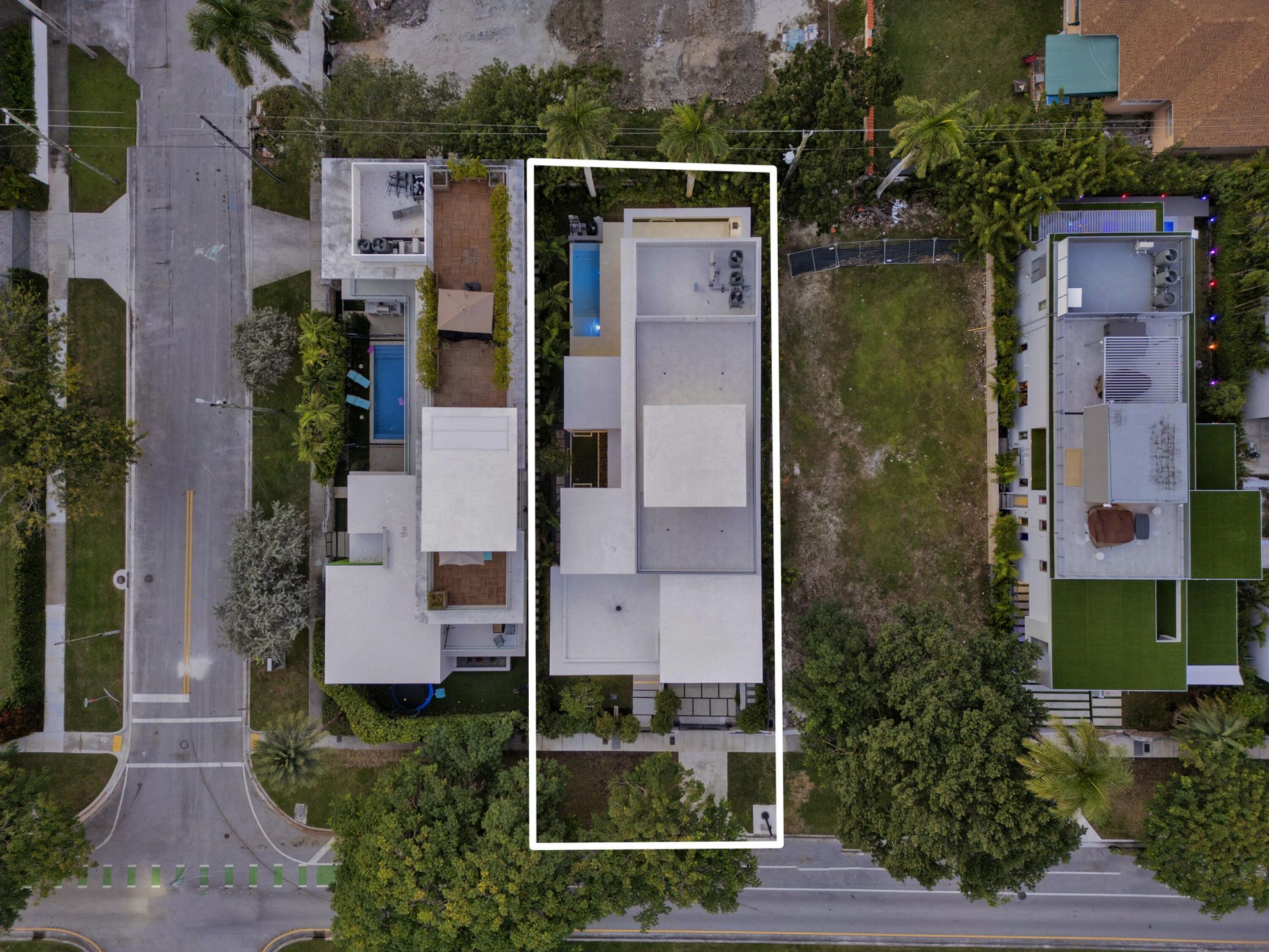 2130 S Miami Avenue, Miami, FL 33129 Photo