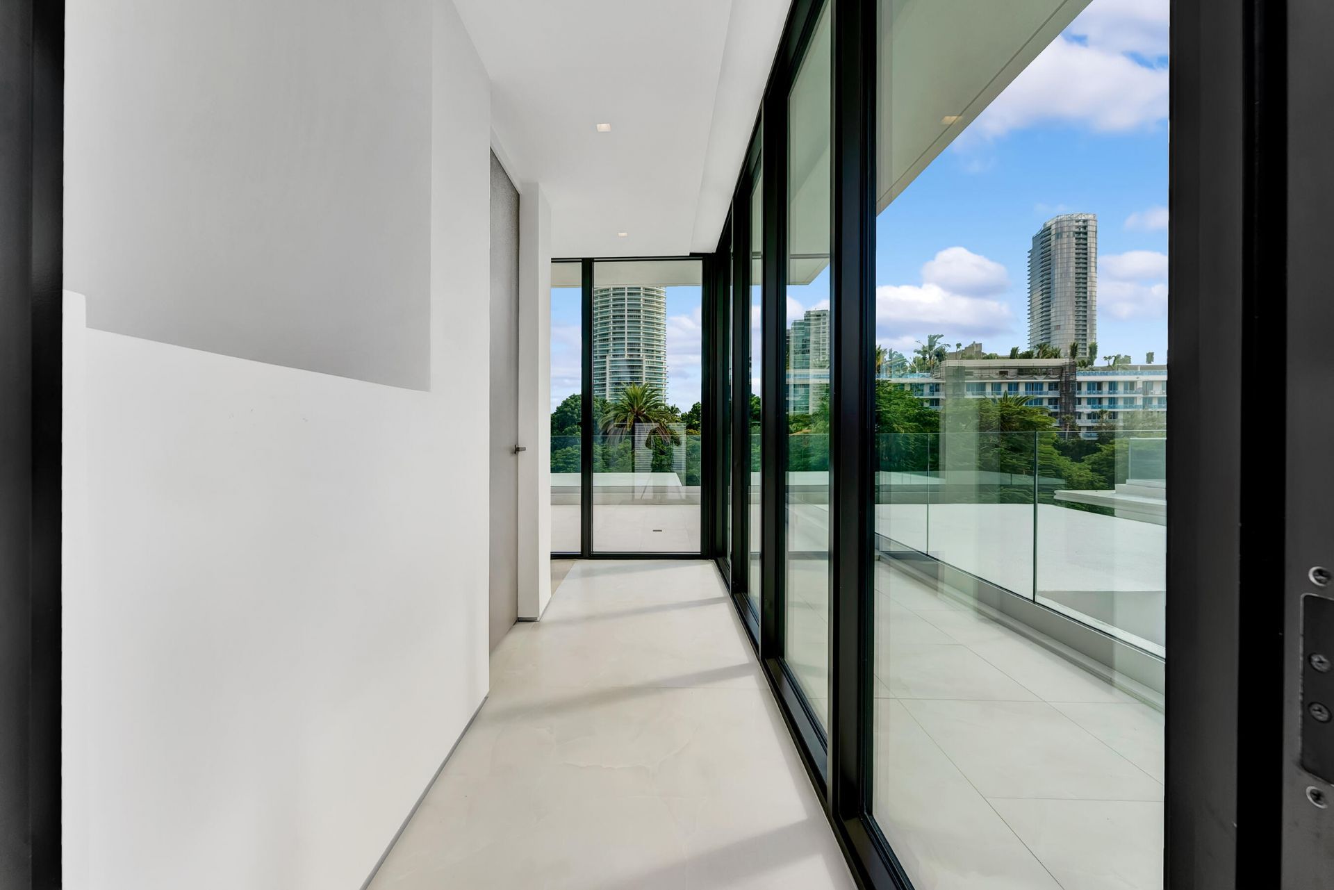 2130 S Miami Avenue, Miami, FL 33129 Photo