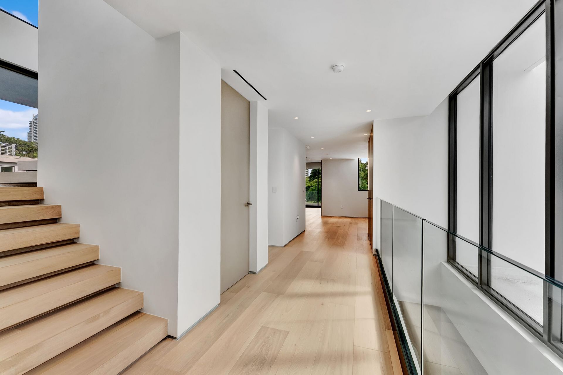 2130 S Miami Avenue, Miami, FL 33129 Photo