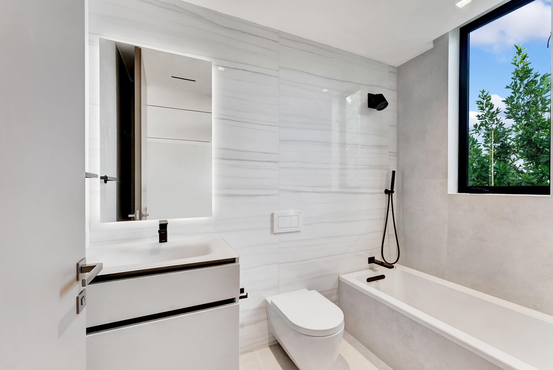 2130 S Miami Avenue, Miami, FL 33129 Photo