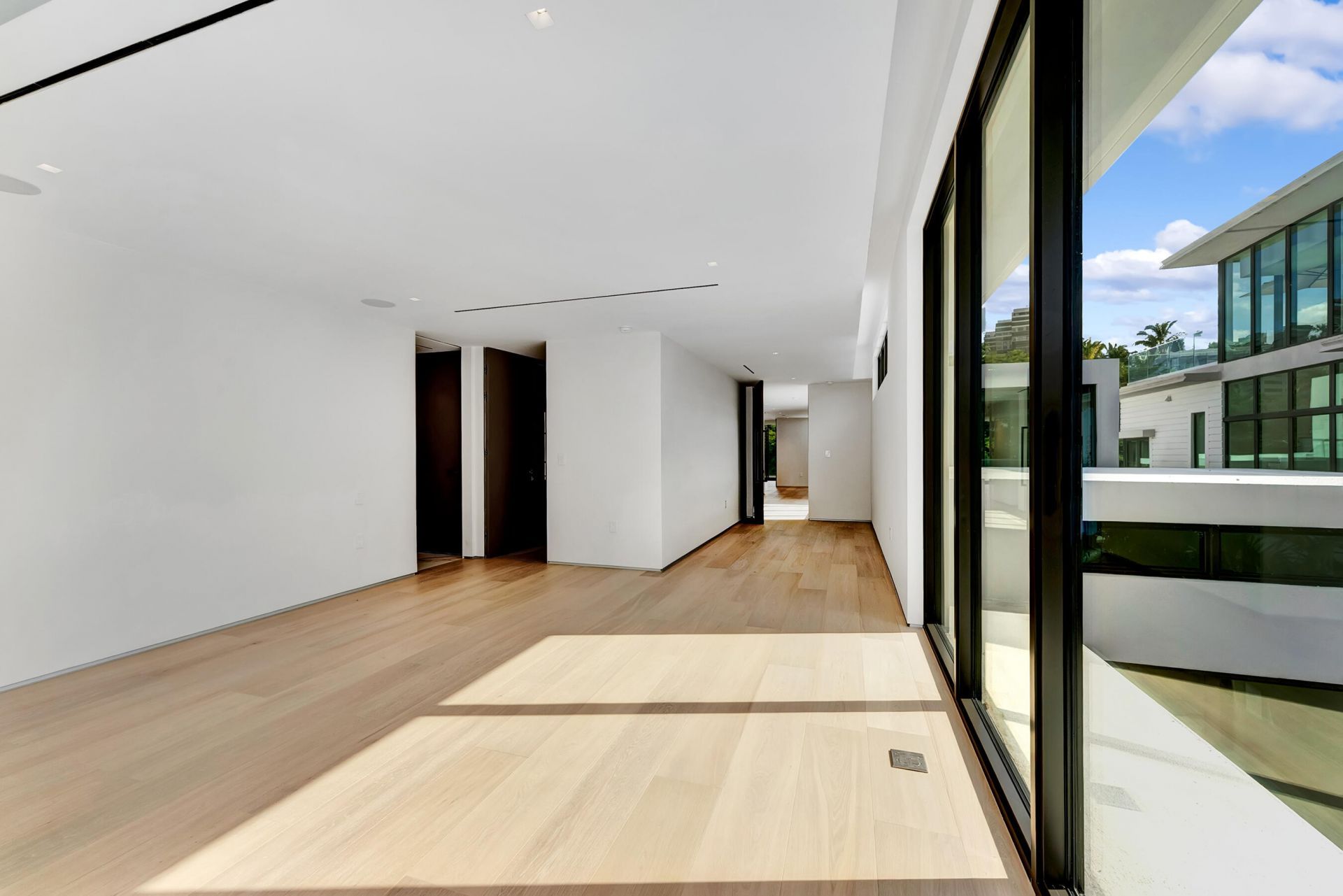 2130 S Miami Avenue, Miami, FL 33129 Photo