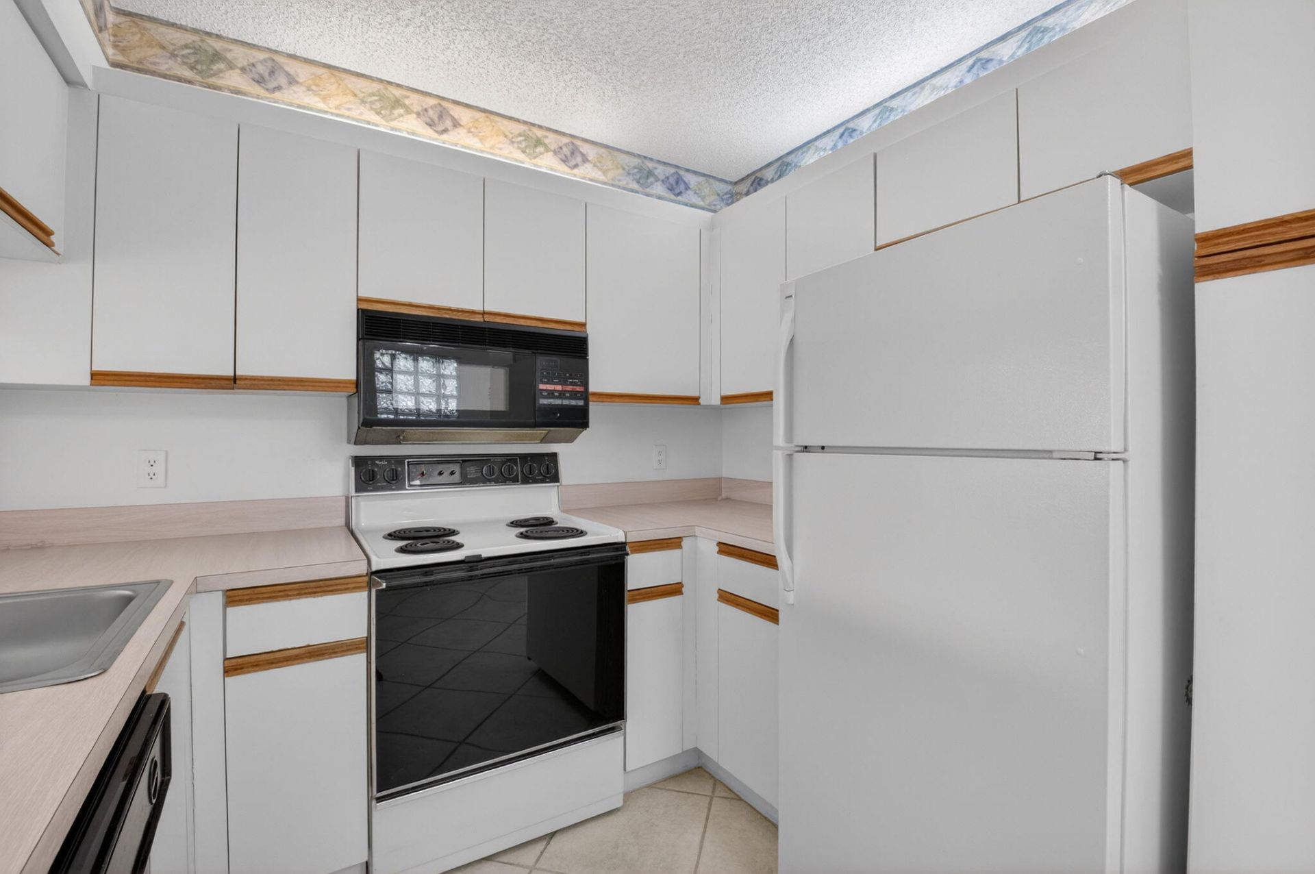 5415 Verona Drive, Unit F, Boynton Beach, FL 33437 Photo