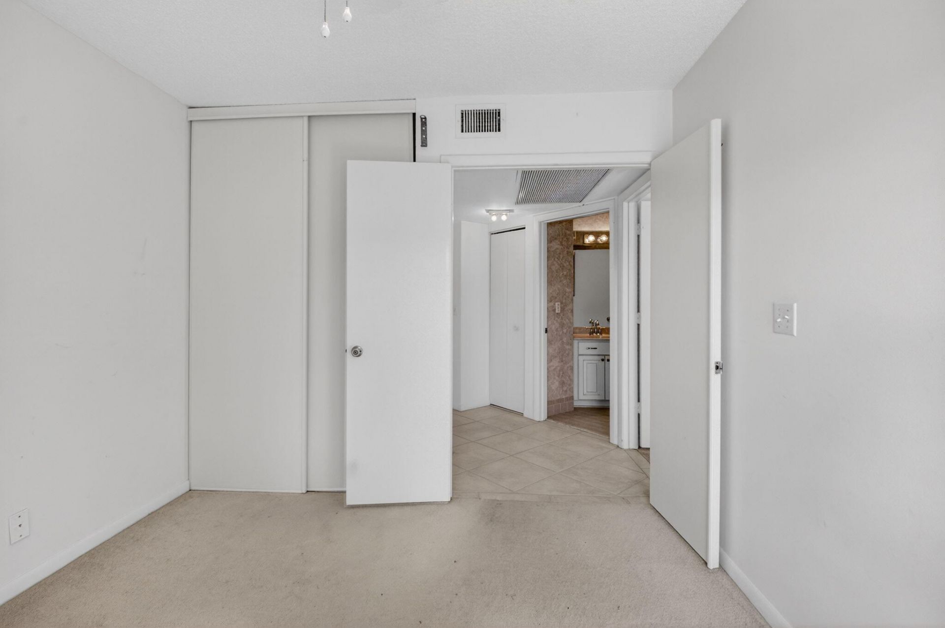 5415 Verona Drive, Unit F, Boynton Beach, FL 33437 Photo