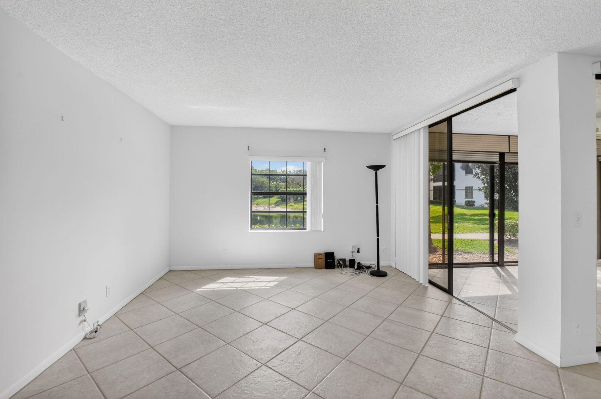 5415 Verona Drive, Unit F, Boynton Beach, FL 33437 Photo