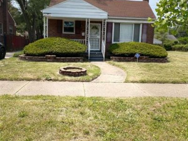 19953 Evergreen Road, Detroit, MI 48219
