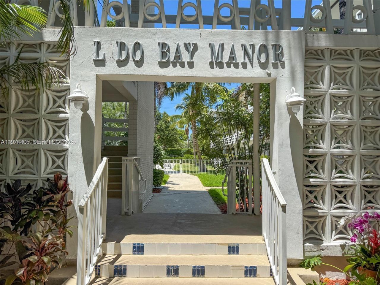 1631 NE 114th St , Unit 106, Miami, FL 33181 Photo