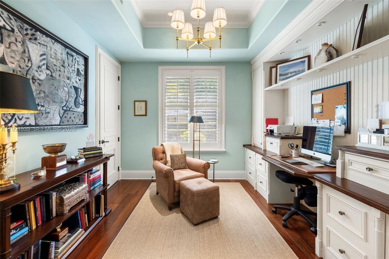 6900 Altamira St, Coral Gables, FL 33146 Photo