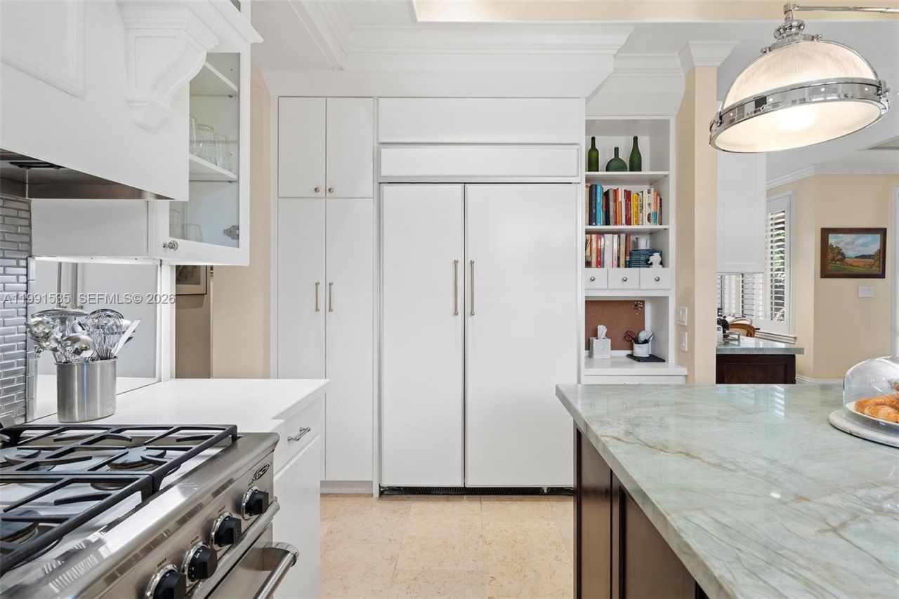 6900 Altamira St, Coral Gables, FL 33146 Photo