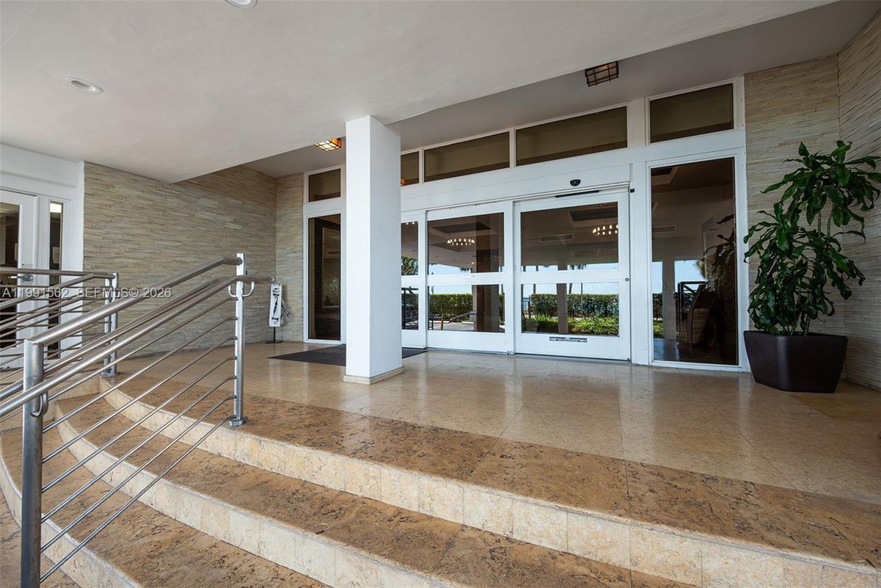 1420 Brickell Bay Dr, Unit 1003A, Miami, FL 33131 Photo