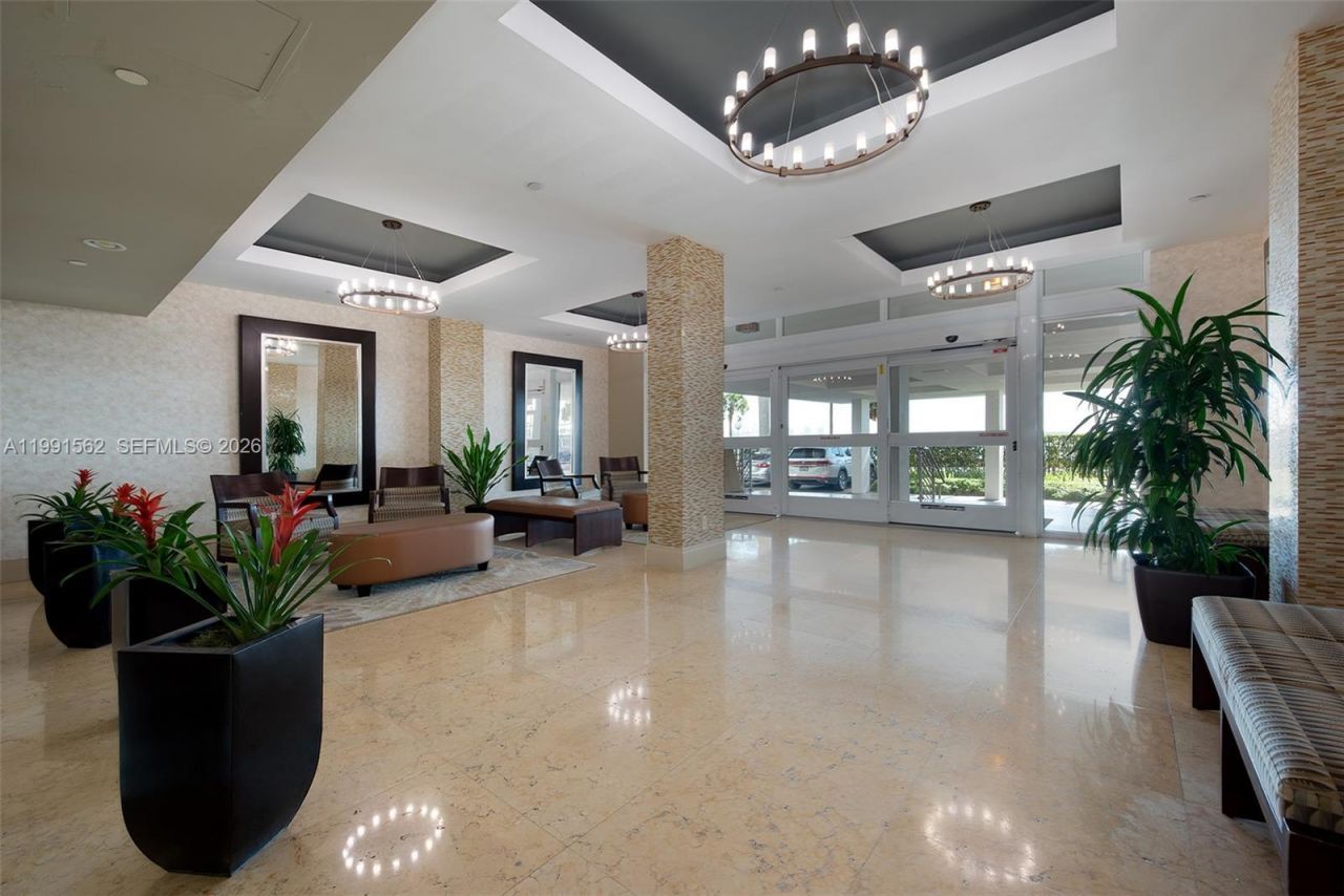 1420 Brickell Bay Dr, Unit 1003A, Miami, FL 33131 Photo
