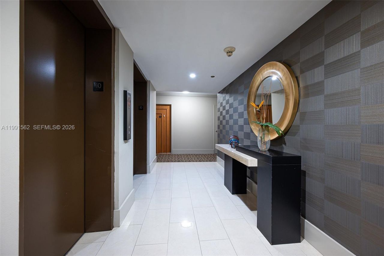1420 Brickell Bay Dr, Unit 1003A, Miami, FL 33131 Photo