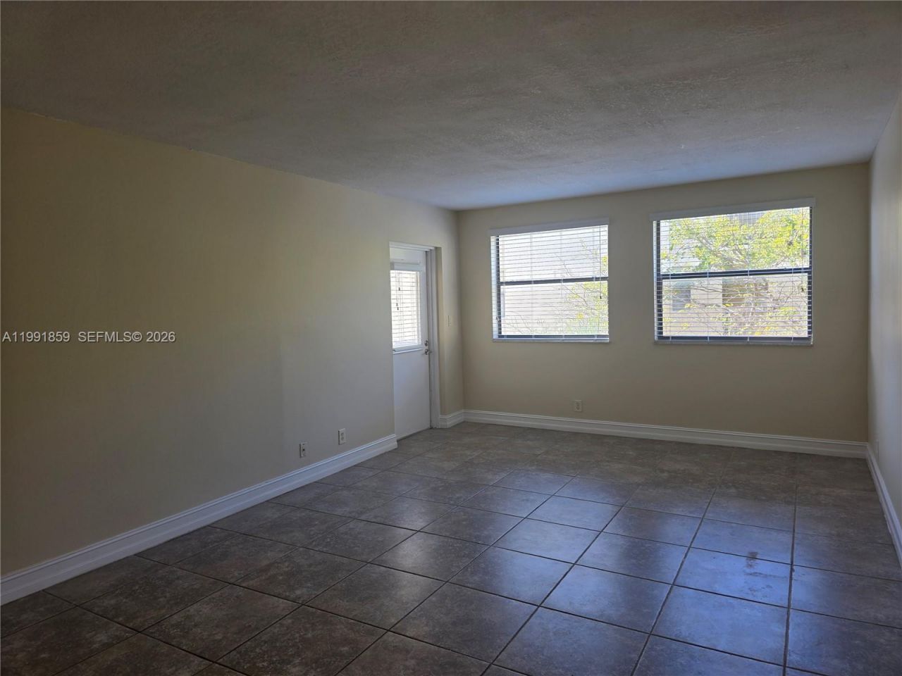 8100 Geneva Ct, Unit 432, Doral, FL 33166 Photo
