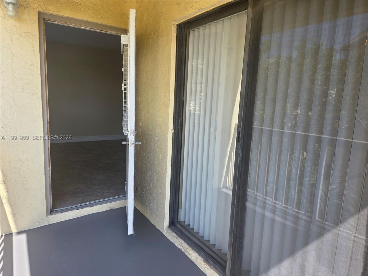 8100 Geneva Ct, Unit 432, Doral, FL 33166 Photo