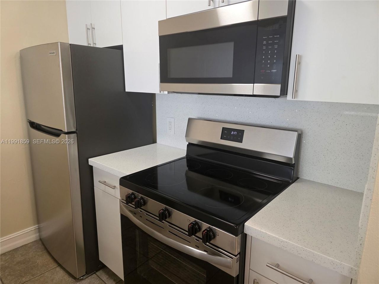 8100 Geneva Ct, Unit 432, Doral, FL 33166 Photo