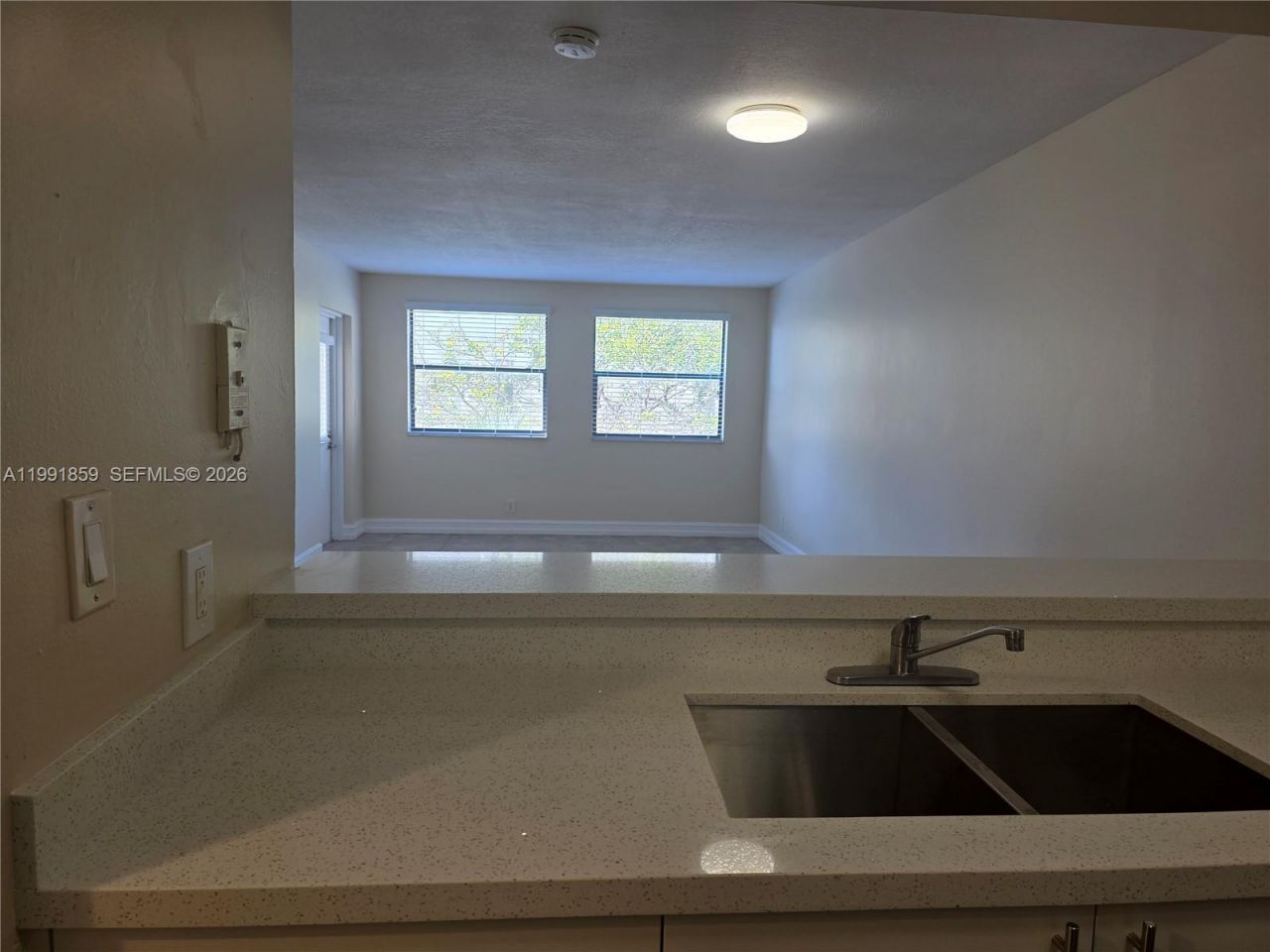8100 Geneva Ct, Unit 432, Doral, FL 33166 Photo