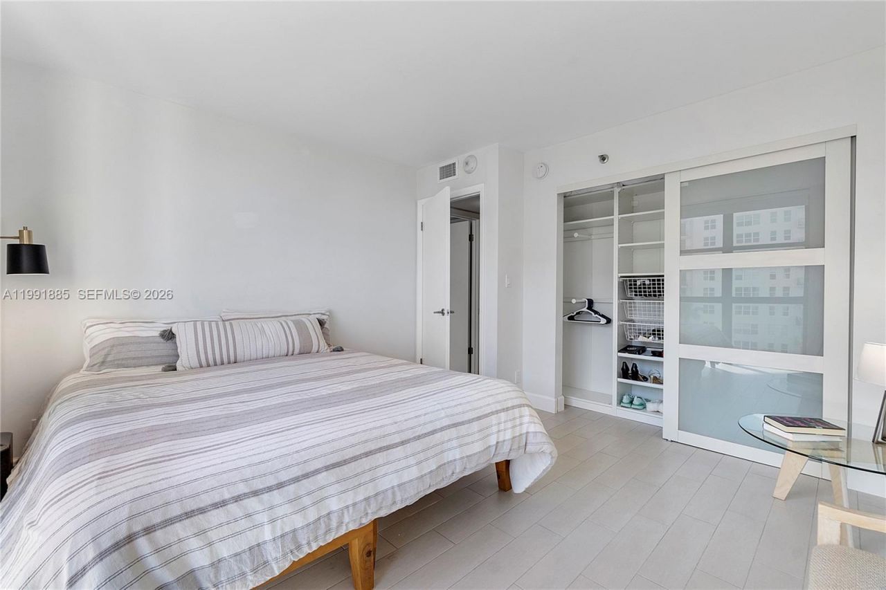 1155 Hillsboro Mile , Unit 510, Hillsboro Beach, FL 33062 Photo