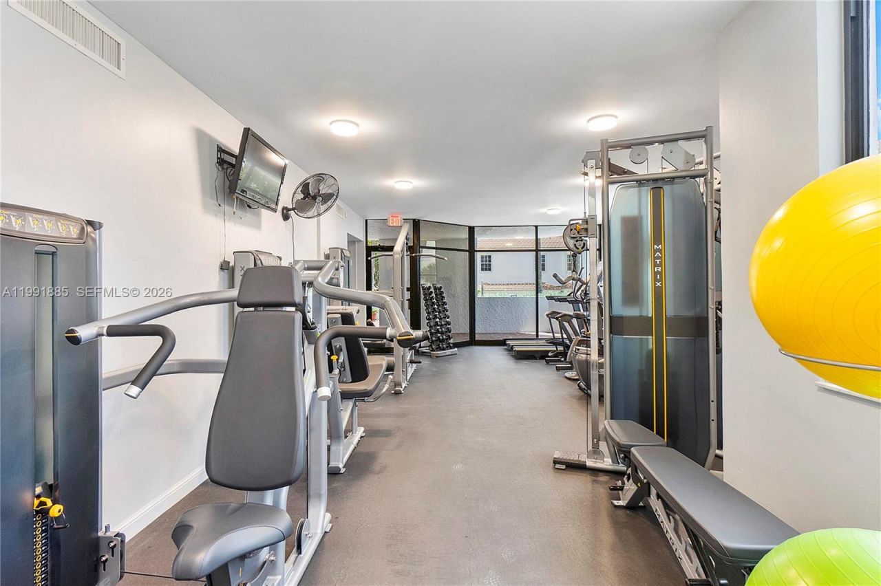 1155 Hillsboro Mile , Unit 510, Hillsboro Beach, FL 33062 Photo