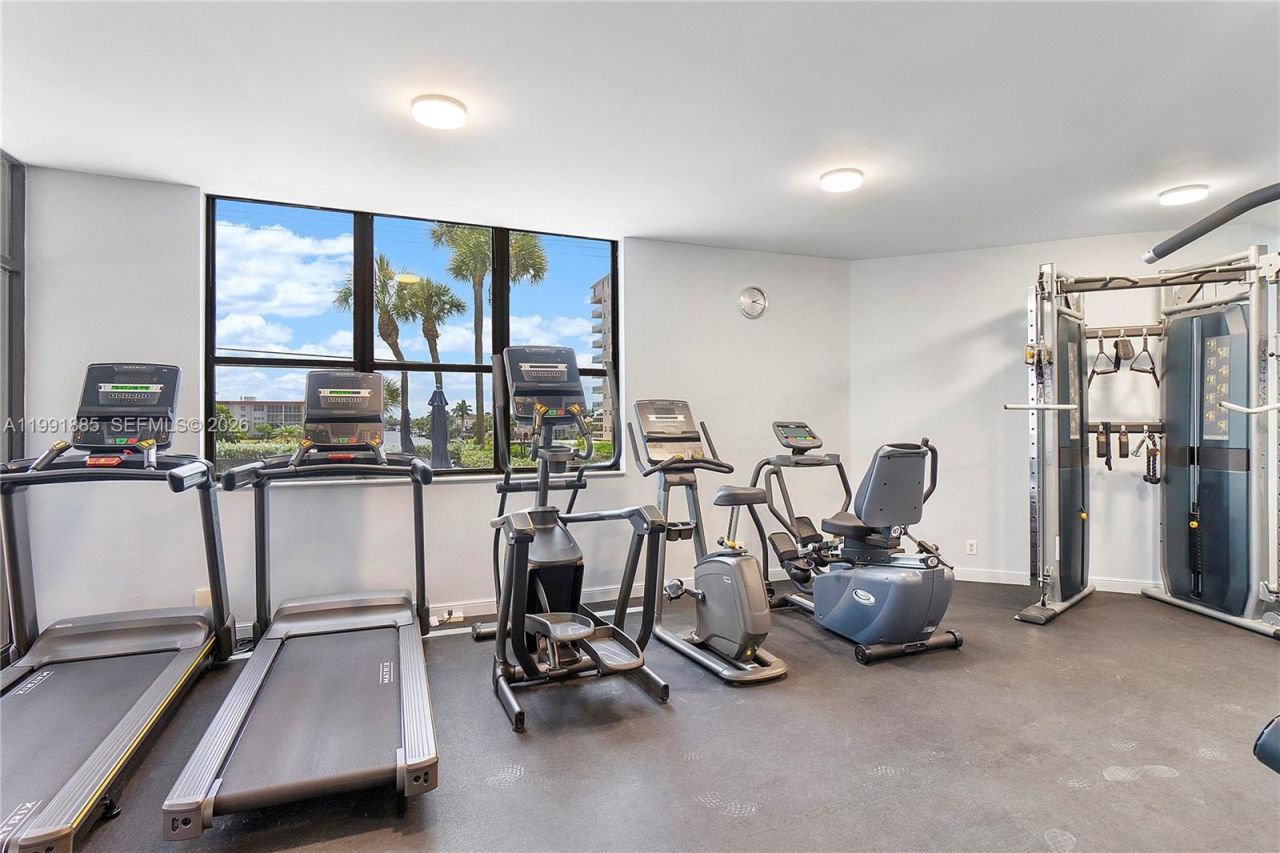 1155 Hillsboro Mile , Unit 510, Hillsboro Beach, FL 33062 Photo