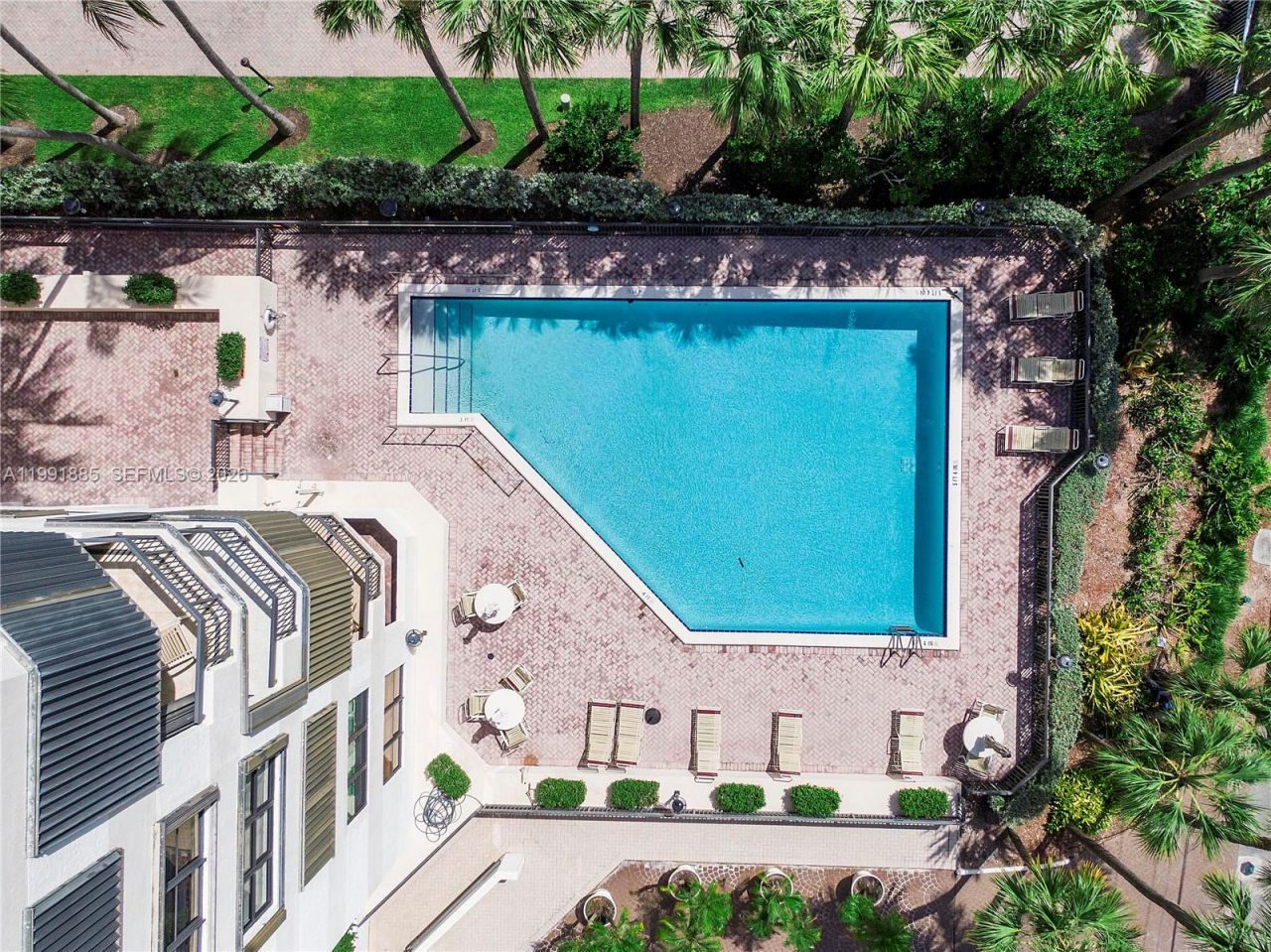 1155 Hillsboro Mile , Unit 510, Hillsboro Beach, FL 33062 Photo