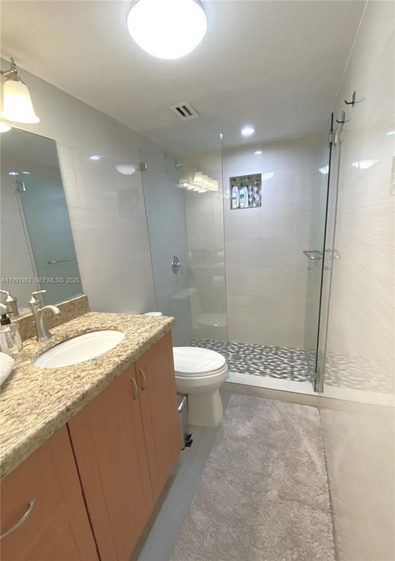 2030 S Ocean Dr , Unit 821, Hallandale Beach, FL 33009 Photo