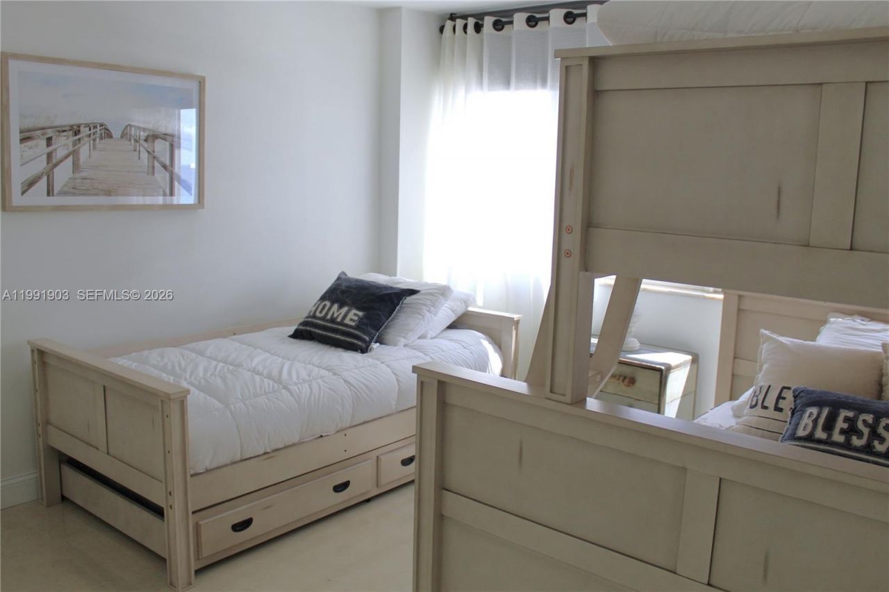 2030 S Ocean Dr , Unit 821, Hallandale Beach, FL 33009 Photo