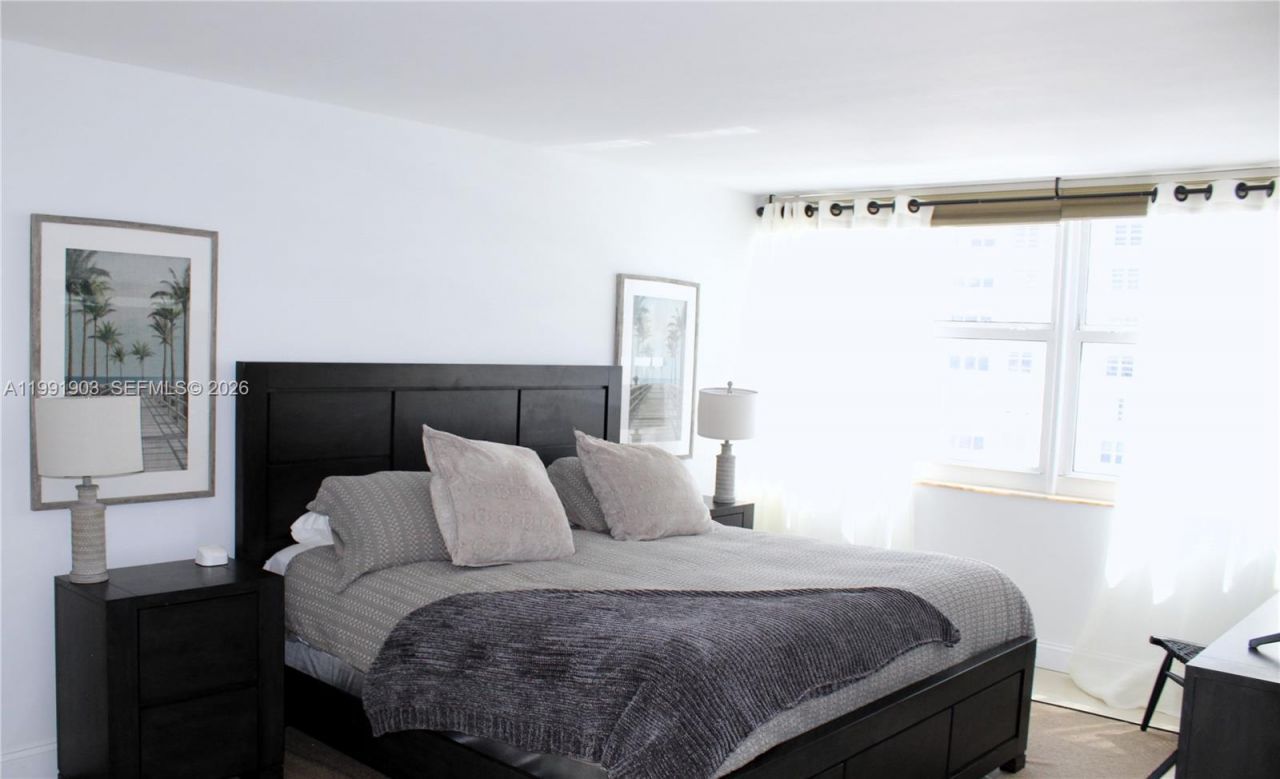 2030 S Ocean Dr , Unit 821, Hallandale Beach, FL 33009 Photo