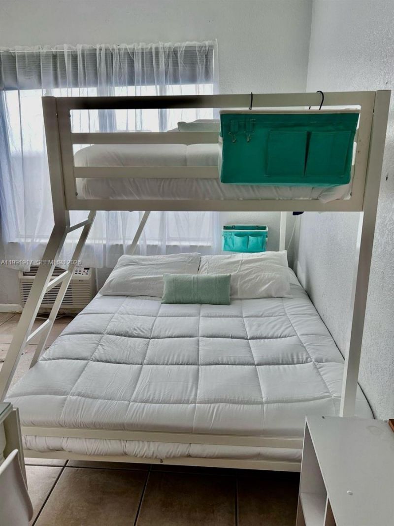 3700 Collins Ave , Unit S-202, Miami Beach, FL 33140 Photo