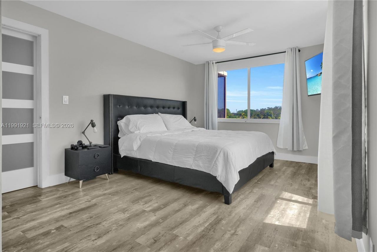 8900 Washington Blvd, Unit 320, Pembroke Pines, FL 33025 Photo