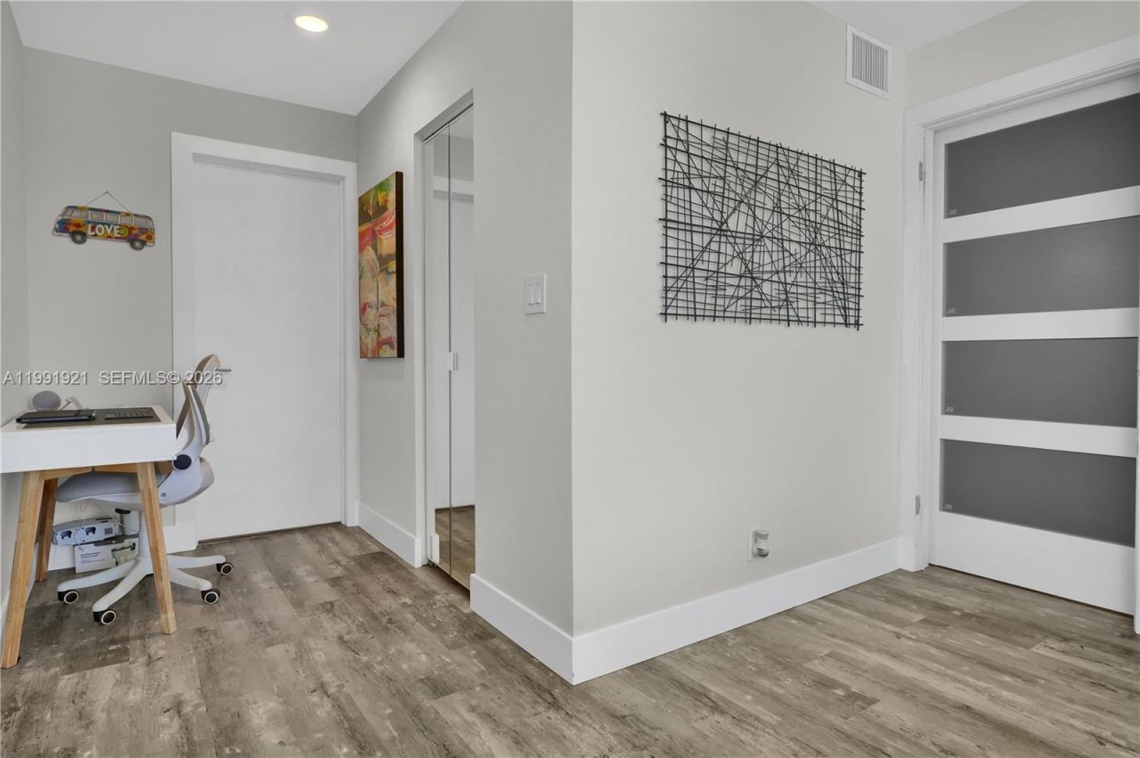 8900 Washington Blvd, Unit 320, Pembroke Pines, FL 33025 Photo